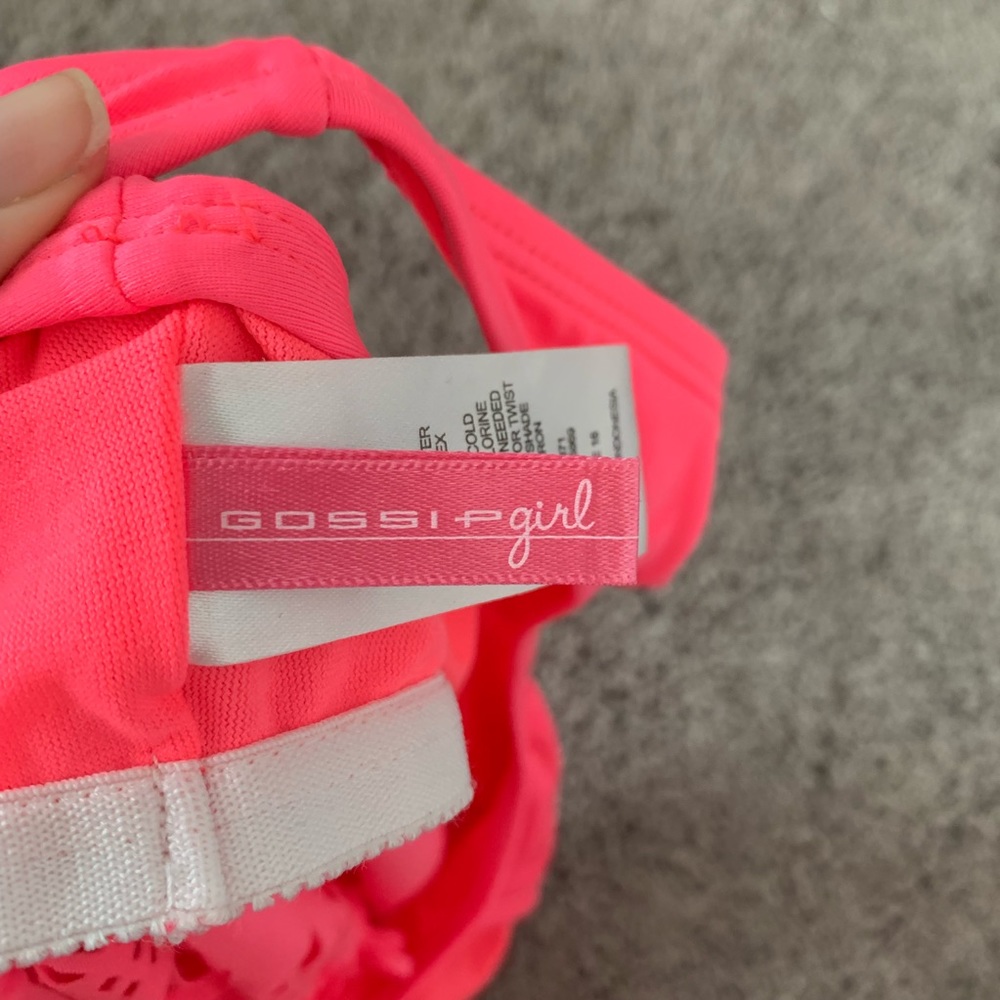 Bathing Suit Top - image 2